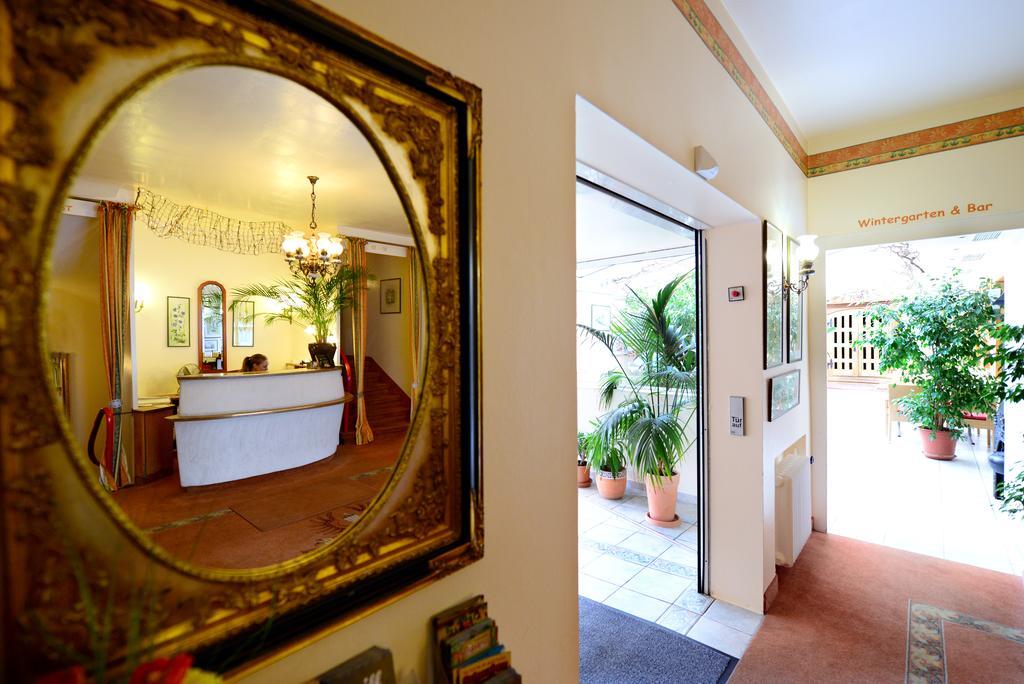 Hotel Hohenstaufen Göppingen Buitenkant foto